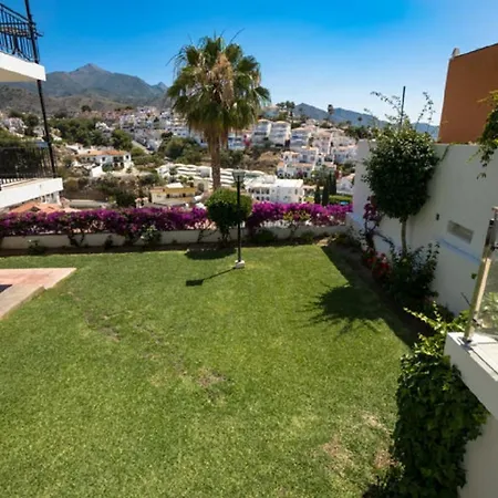 APARTAMENTOS Aguamarina *